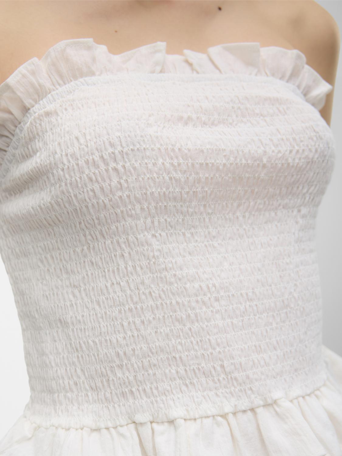 model_shot-detail