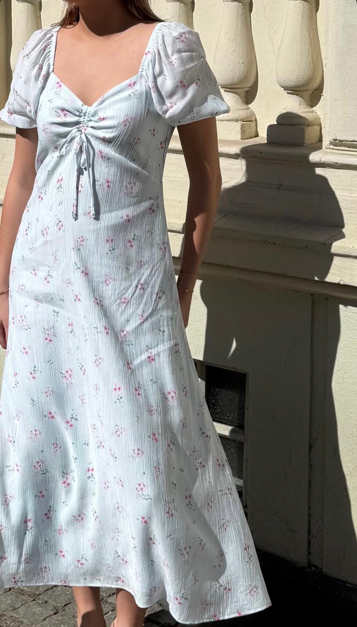 VMBELLA Midi Dress - Bit of Blue