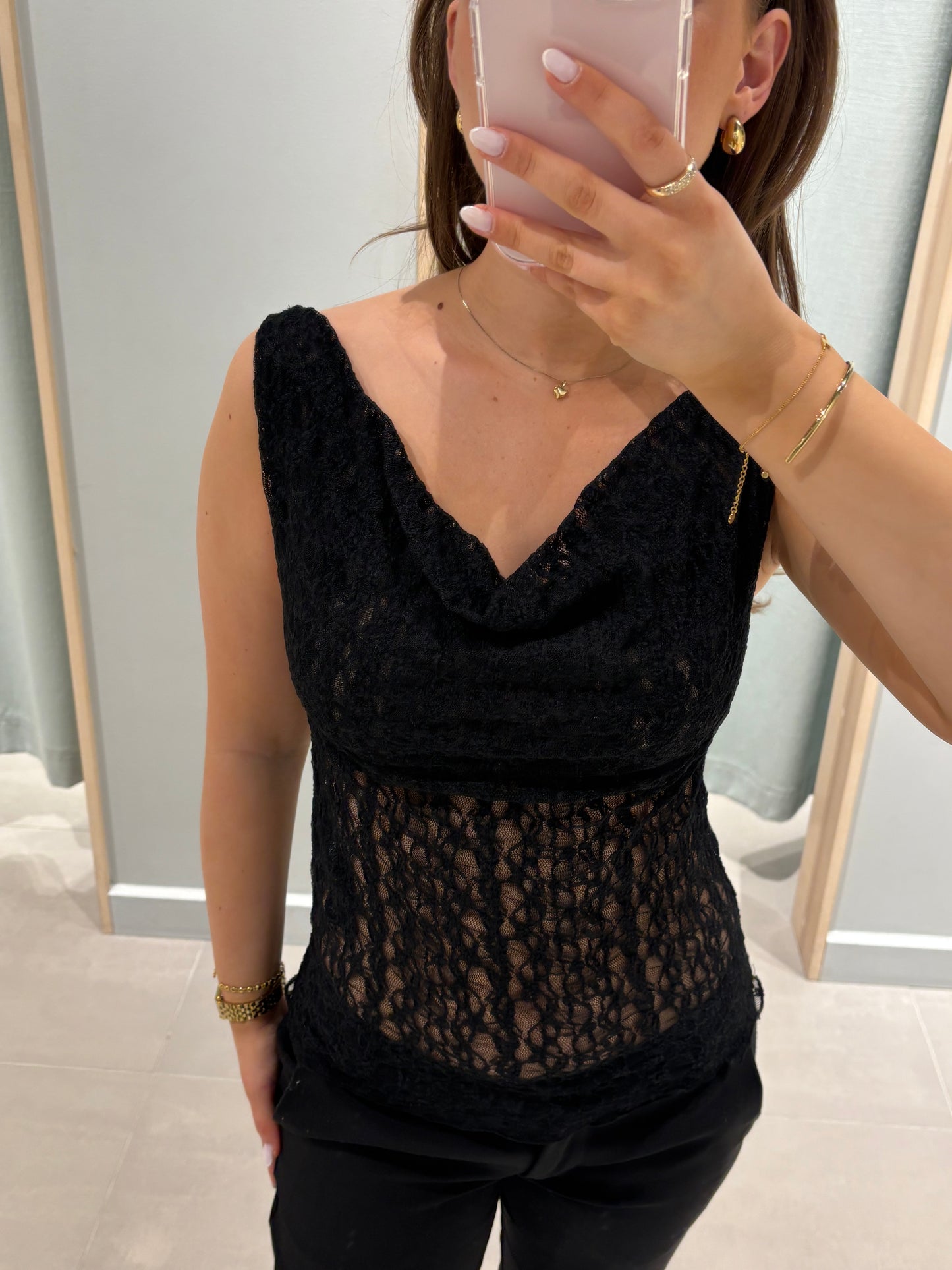 VMTINNA Top - Black