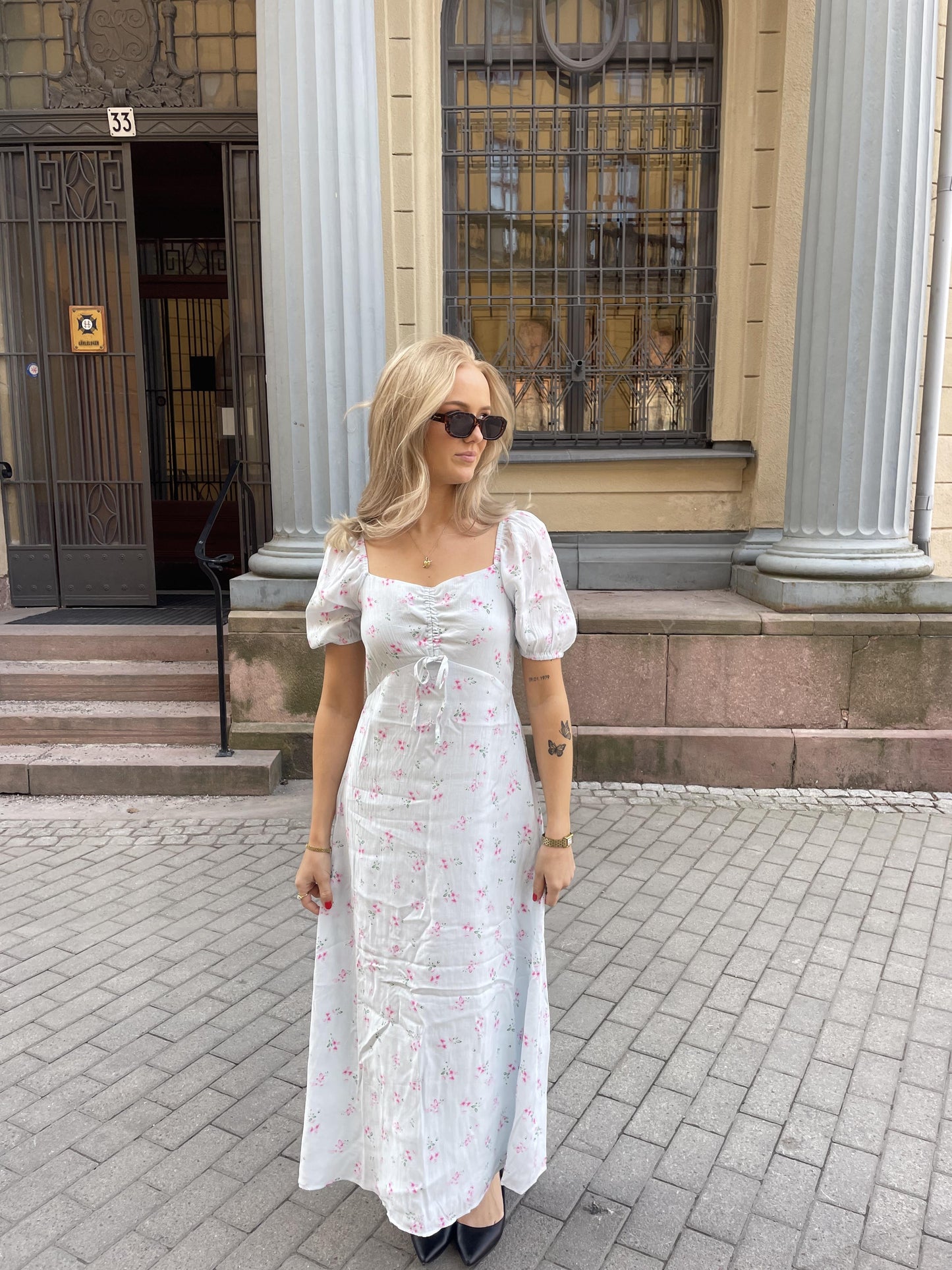 VMBELLA Midi Dress - Bit of Blue