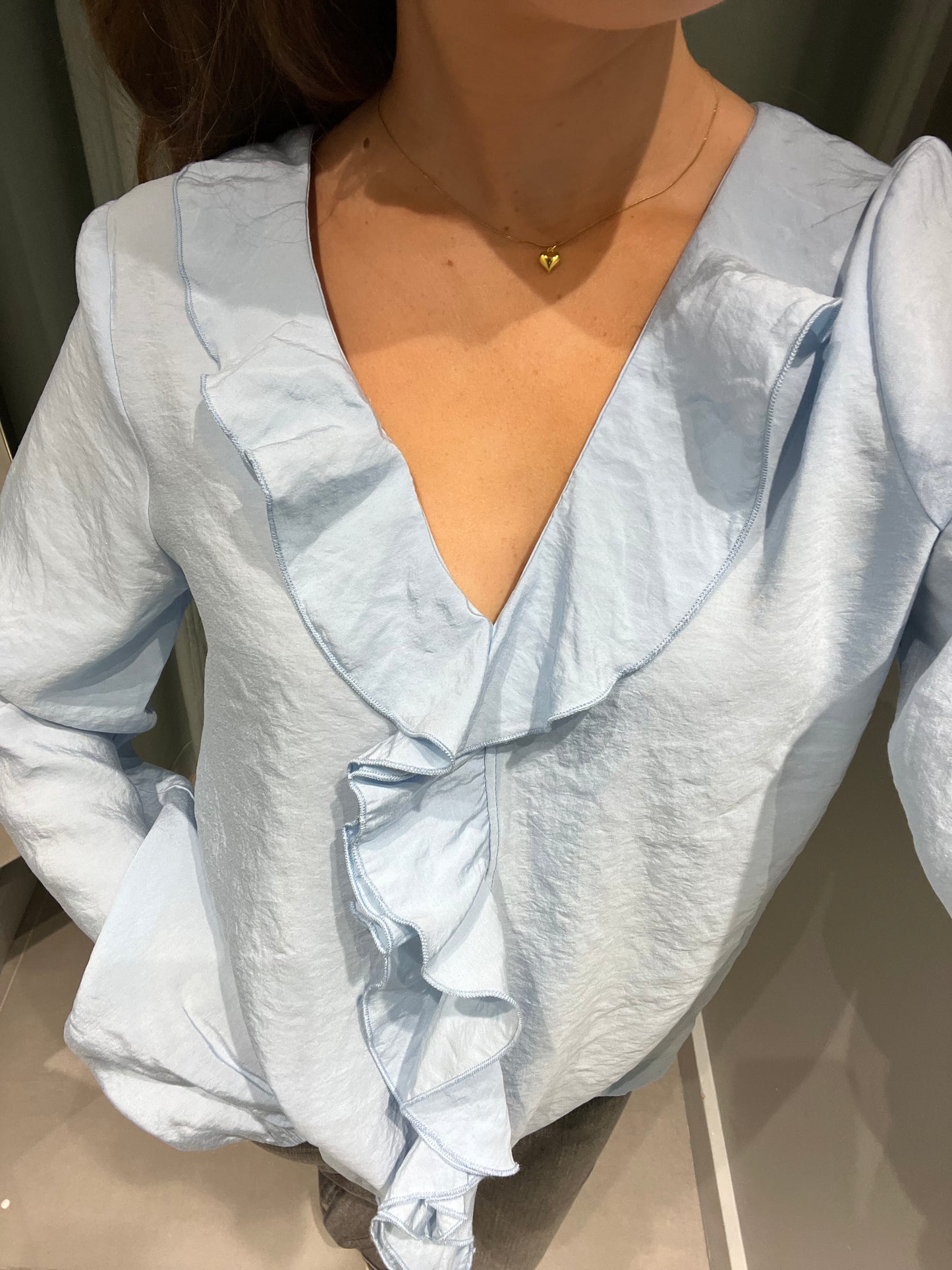 VMQUEENY Top - Cashmere Blue